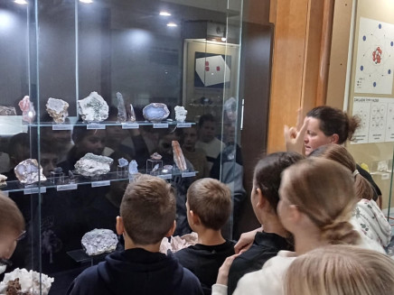 c1a28009-3f31-4b8c-b7ac-94abb627e61c