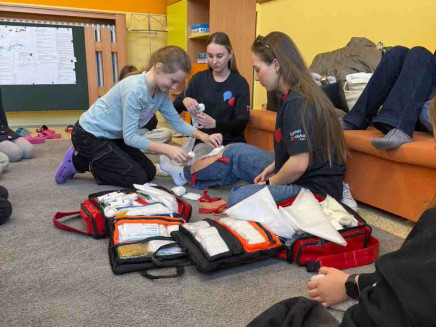 hdimgb17f61280b25f1d53b2eda259a850e